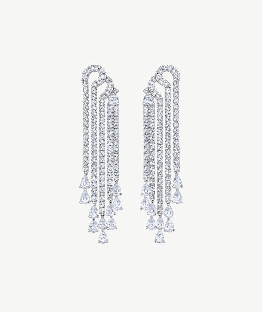 SILVER TASSEL DROP EARRINGS | أقراط فضة متدلية بتصميم شرّابات