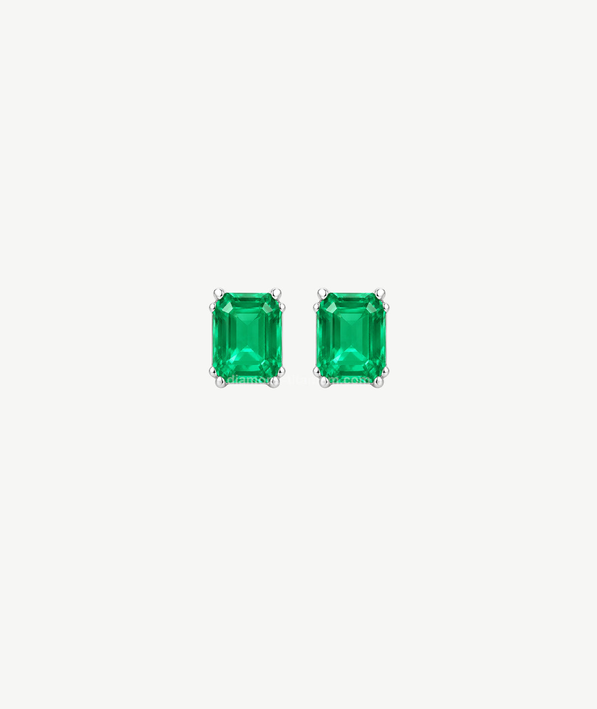 GREEN EMERALD-CUT SILVER EARRINGS | أقراط فضة بأحجار خضراء بقصة إميرالد