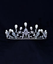 CROWNS