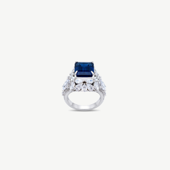 BLUE SILVER RING | خاتم فضة بحجر أزرق