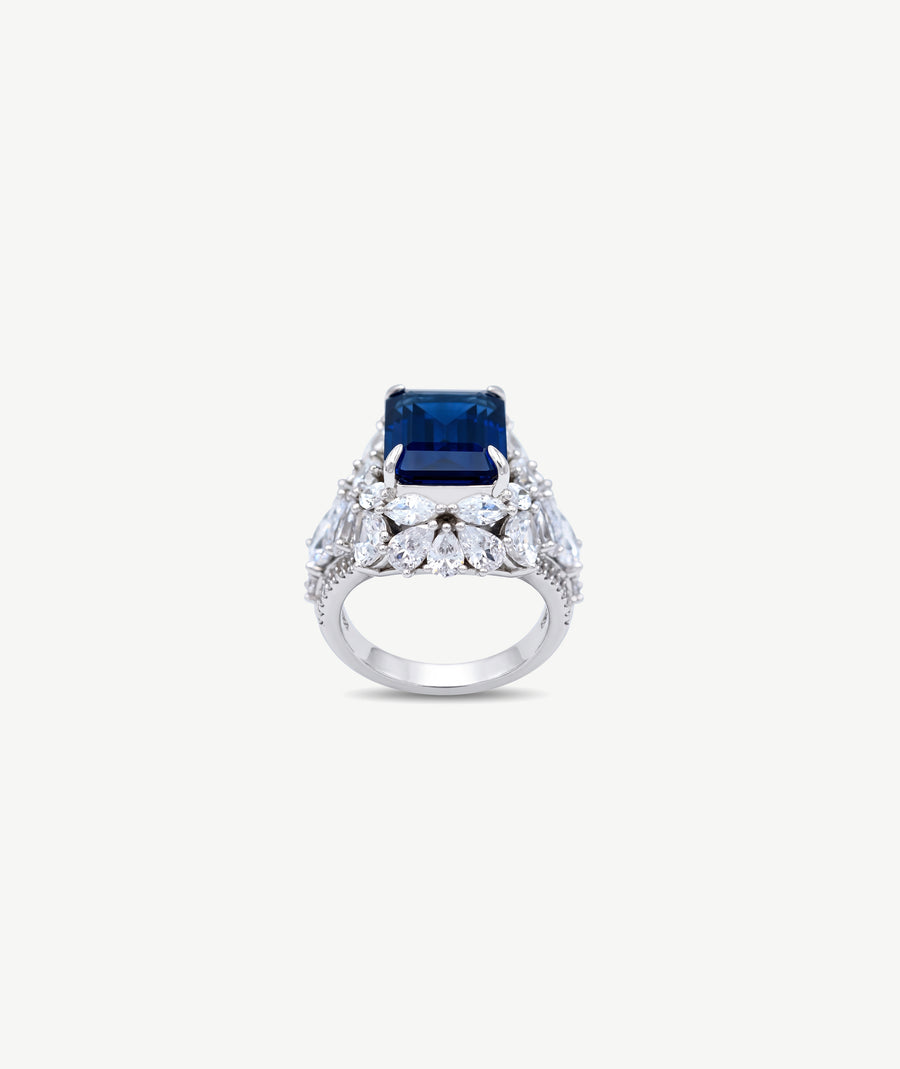 BLUE SILVER RING | خاتم فضة بحجر أزرق