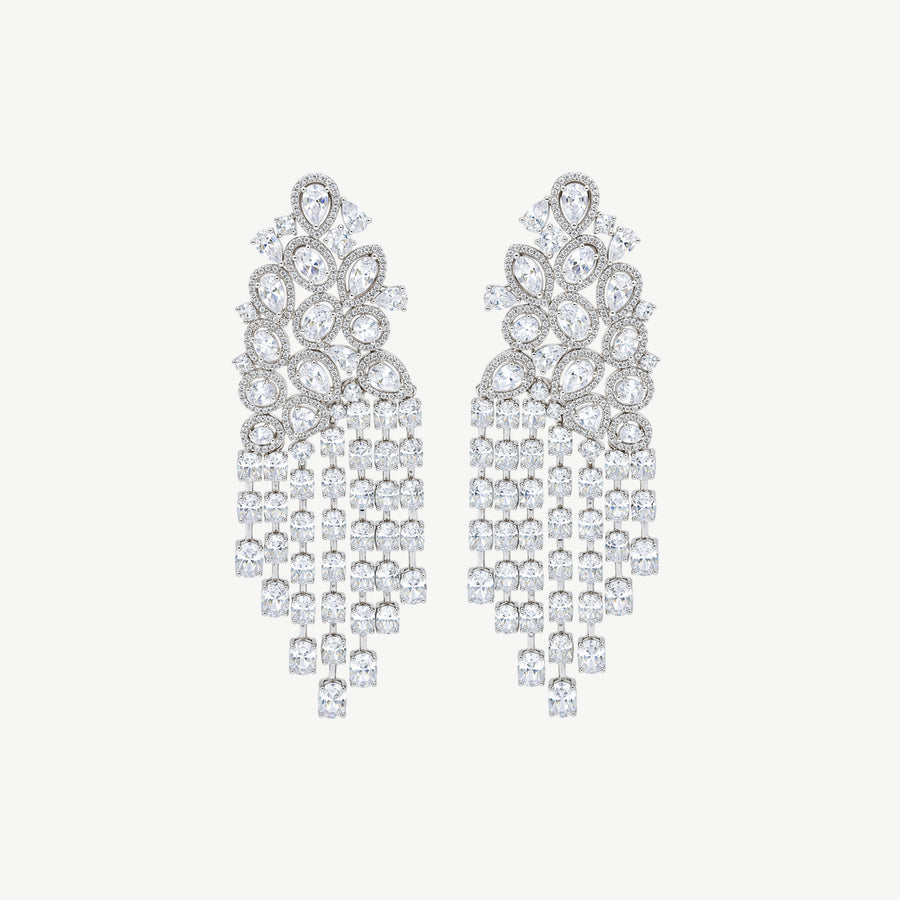 WHITE CASCADE SILVER EARRINGS | أقراط فضة متدلية بأحجار بيضاء