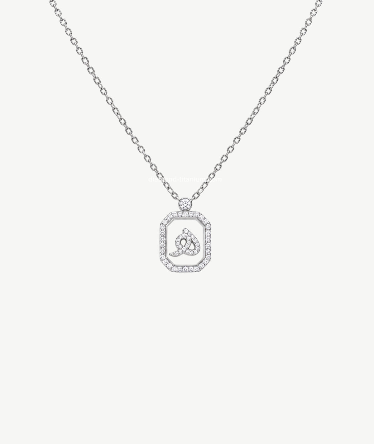 SILVER LETTER PENDANT NECKLACE | قلادة فضة بحرف