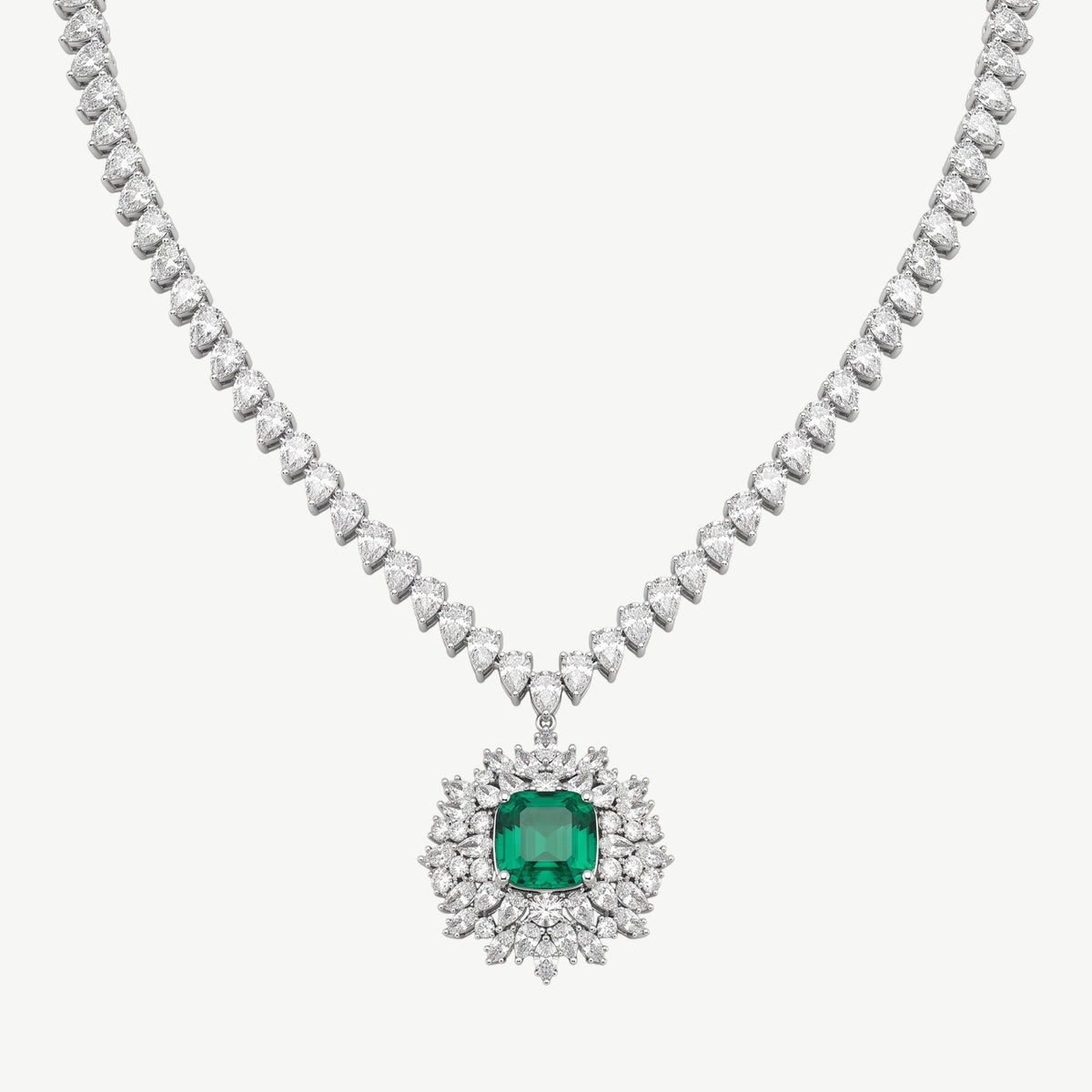 GREEN STONE SILVER NECKLACE | قلادة فضة بحجر أخضر