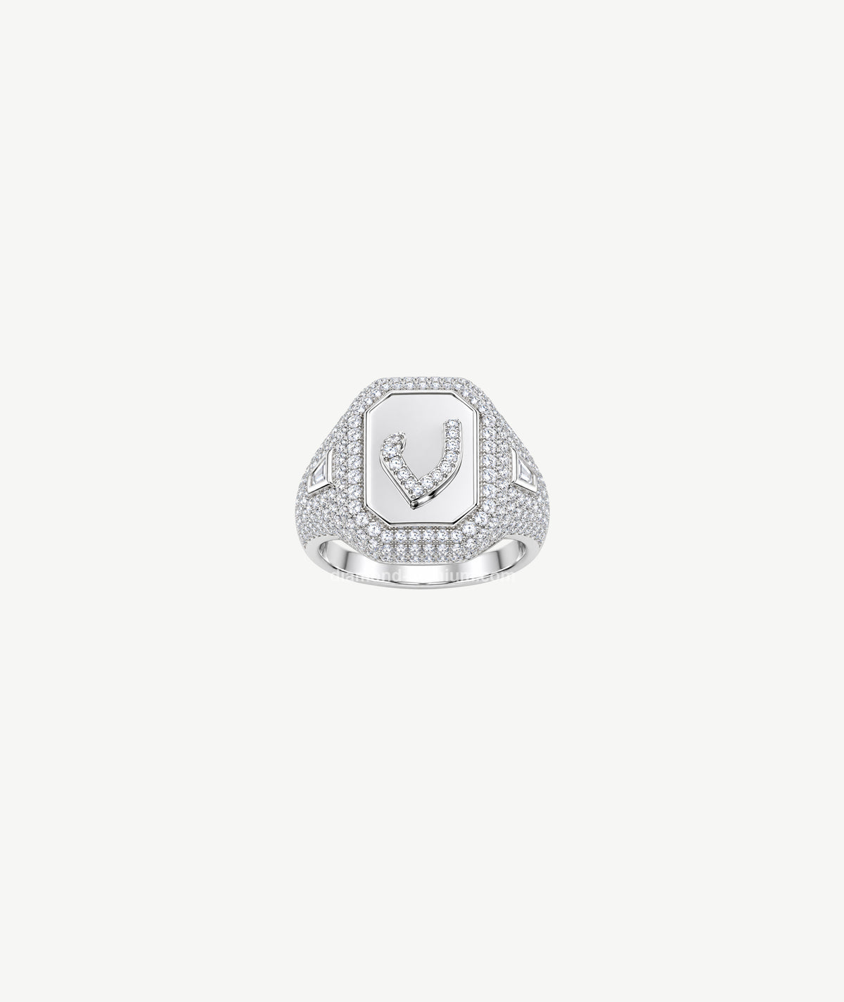 LETTER SILVER RING | خاتم فضة بتصميم حرف
