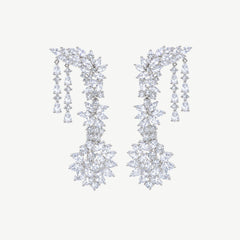WHITE FLORAL SILVER EARRINGS | أقراط فضة بيضاء بتصميم زهري