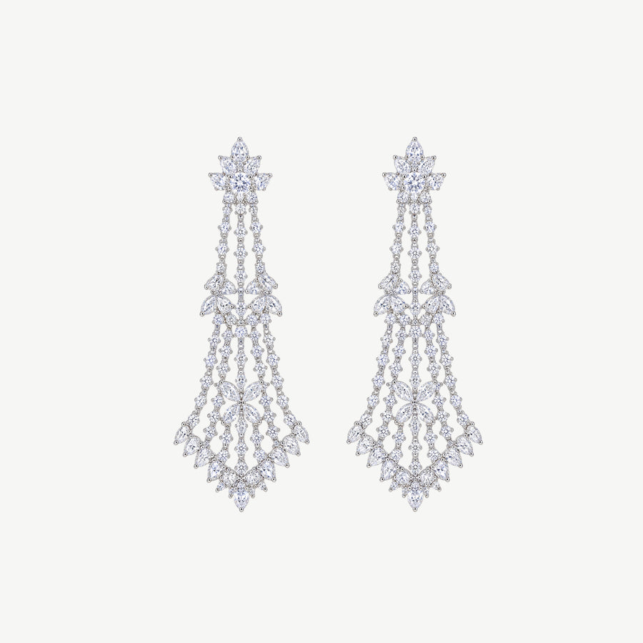 WHITE CHANDELIER SILVER EARRINGS | أقراط فضة بيضاء بتصميم