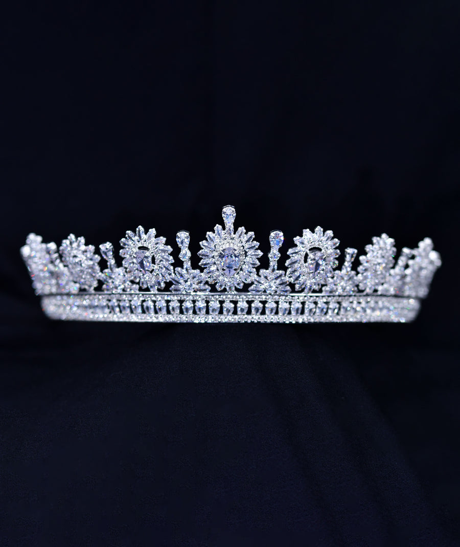 HANDMADE LUXURY BRIDAL WEDDING CROWN | تاج زفاف عرائسي فاخر مصنوع يدويًا