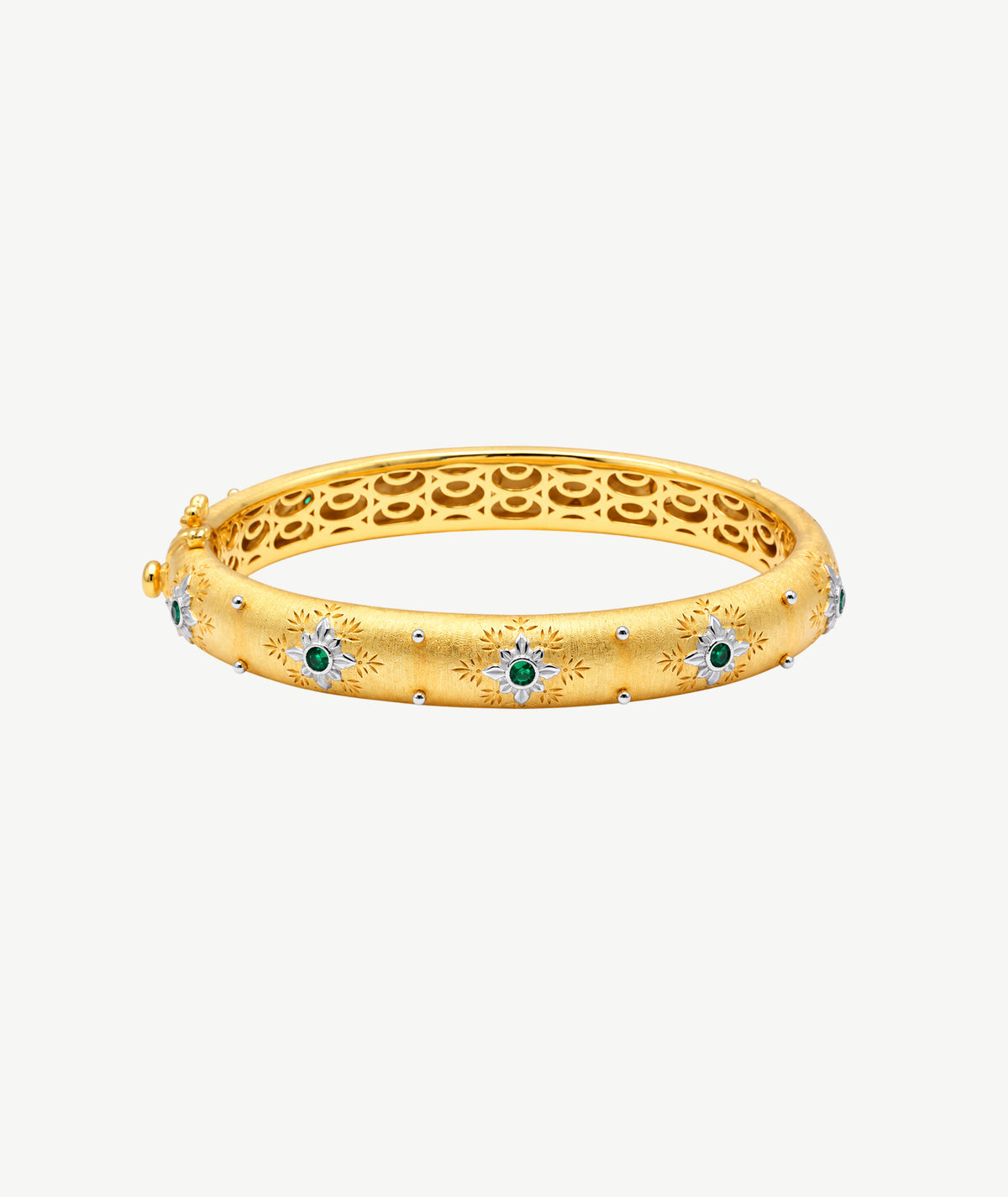 GREEN FLORAL GOLD TONE SILVER BANGLE | سوار بانغل فضة بلون ذهبي بأحجار خضراء