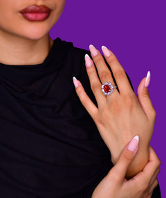 RED OVAL SILVER RING | خاتم فضة بحجر أحمر