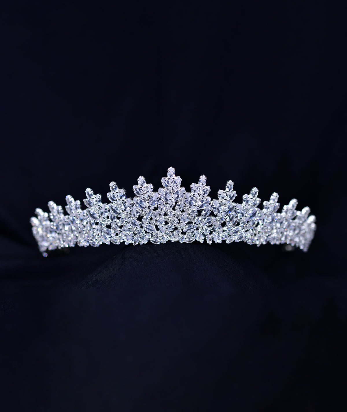 HANDMADE LUXURY BRIDAL WEDDING CROWN | تاج زفاف عرائسي فاخر مصنوع يدويًا