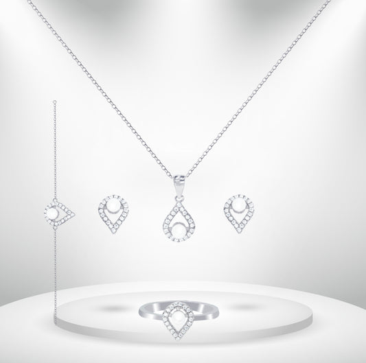 Diamond Titanium Wedding Set